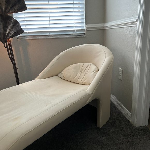 Daybed - Picture 3 of 3